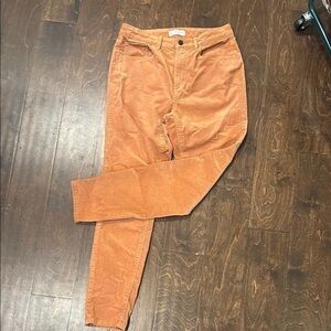 LOFT Curvy Skinny Pants in Corduroy- camel
